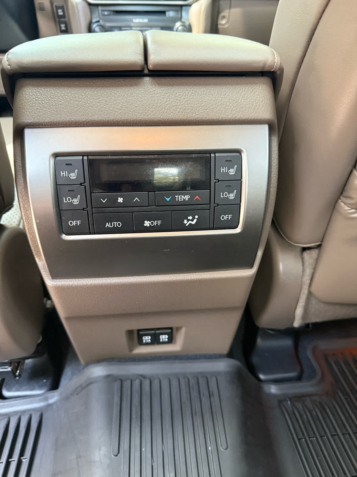 2023 Lexus GX 460 Luxury photo 15