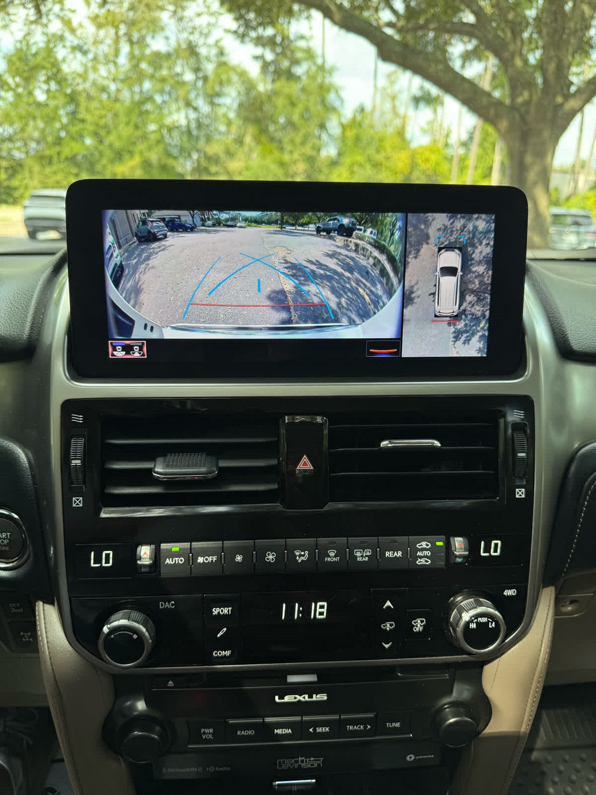 2023 Lexus GX 460 Luxury photo 19
