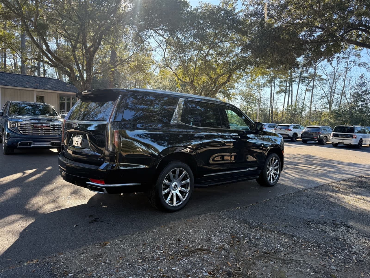 Cadillac Escalade  2024