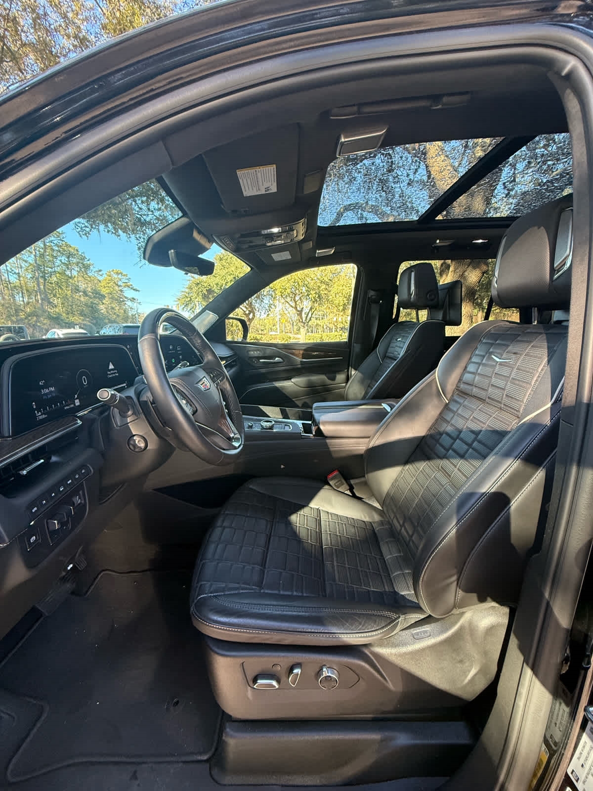 Cadillac Escalade  2024