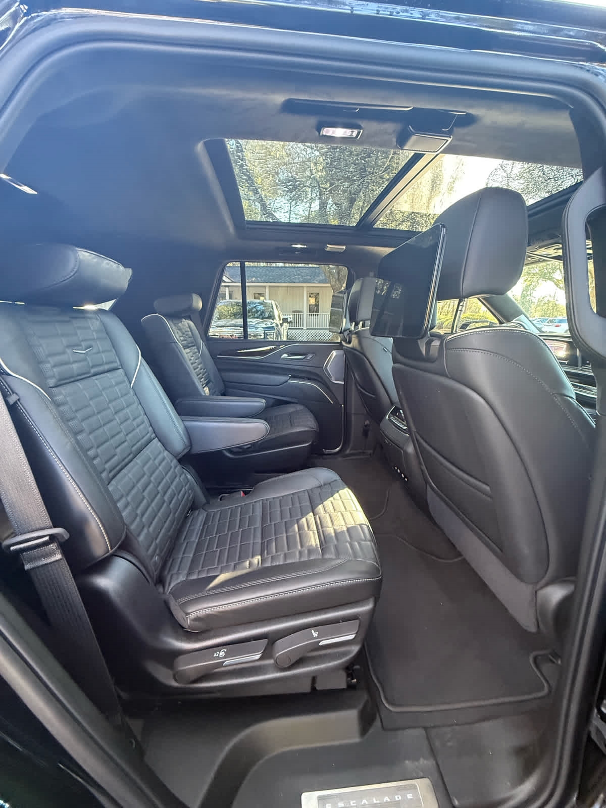 Cadillac Escalade  2024