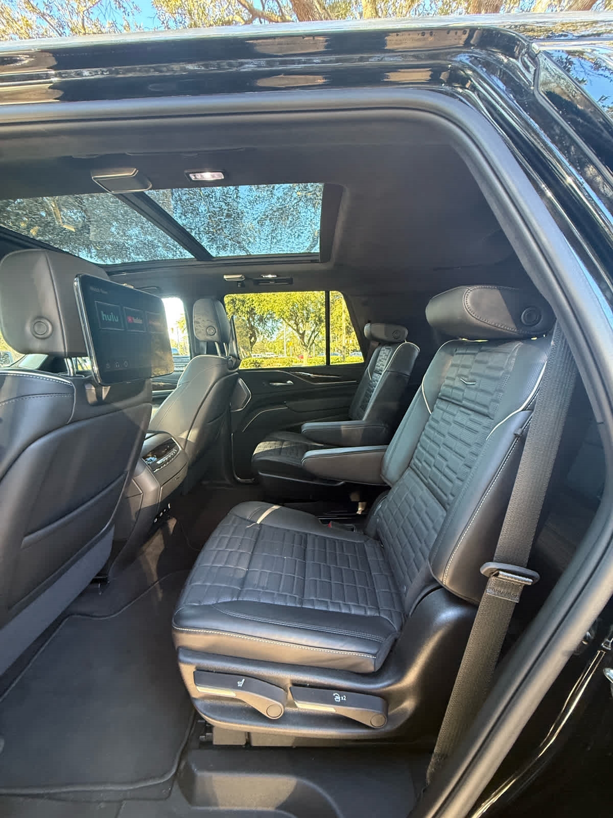 Cadillac Escalade  2024