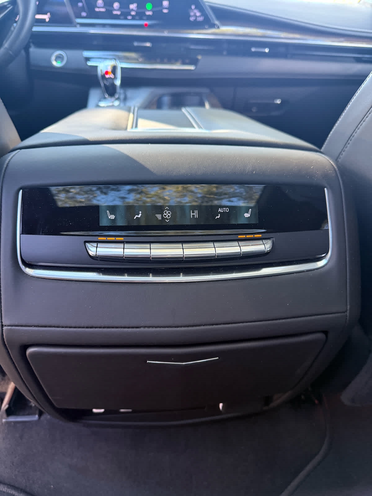 Cadillac Escalade  2024