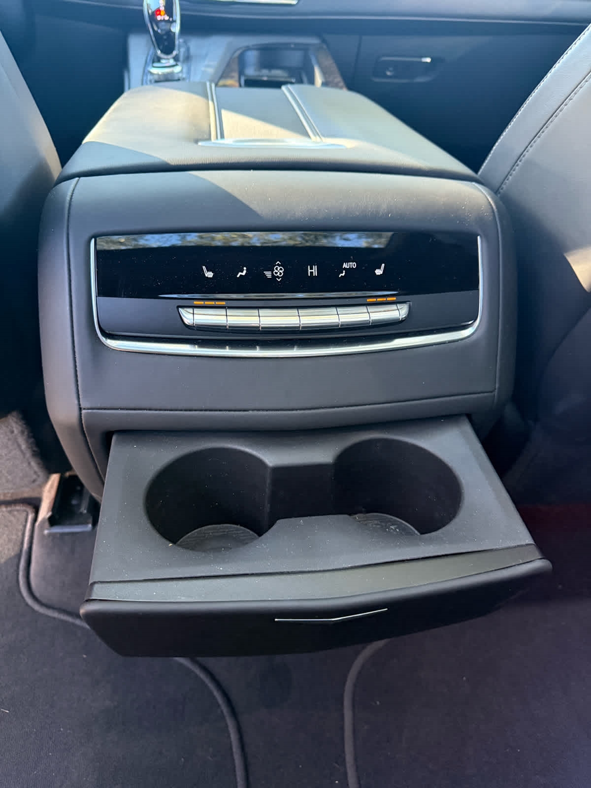 Cadillac Escalade  2024