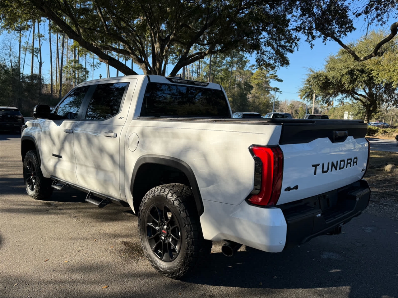 Toyota Tundra  2024