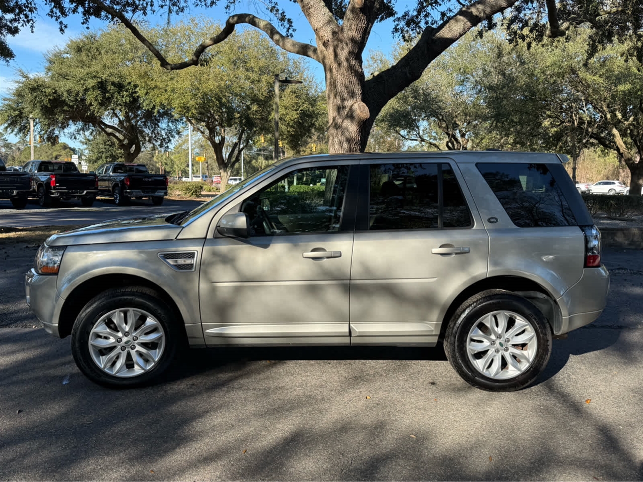 Land Rover LR2  2014