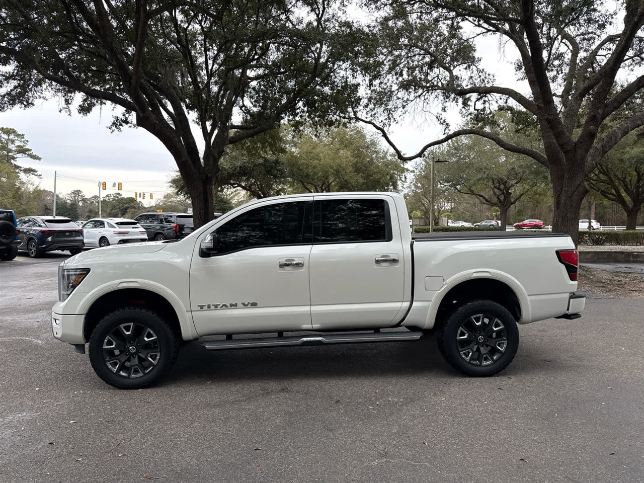 Nissan Titan  2020