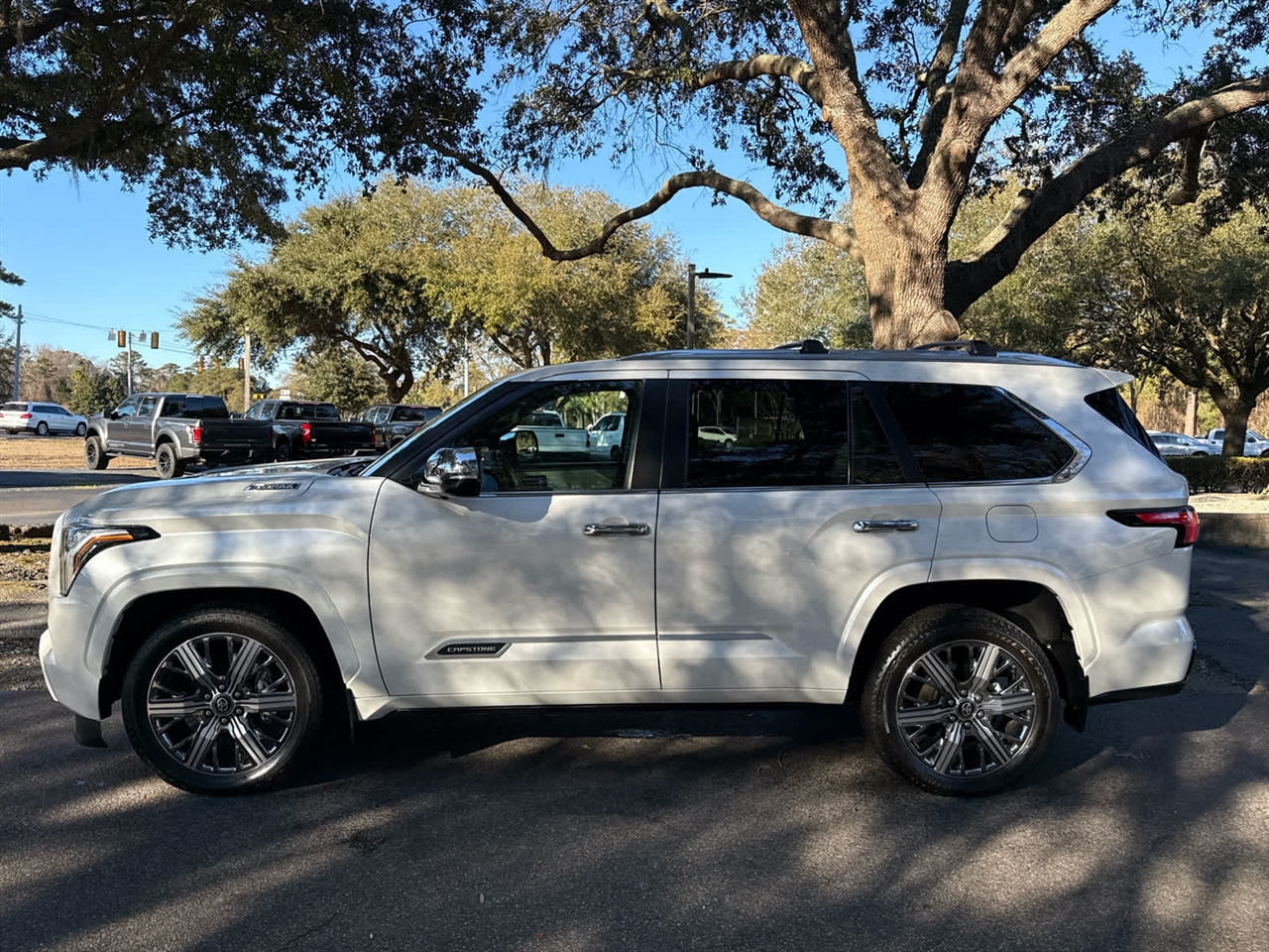 Toyota Sequoia  2025