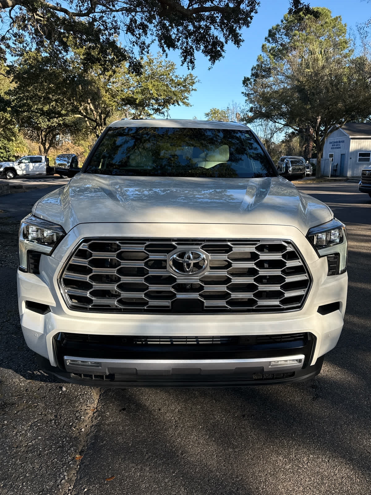 Toyota Sequoia  2025