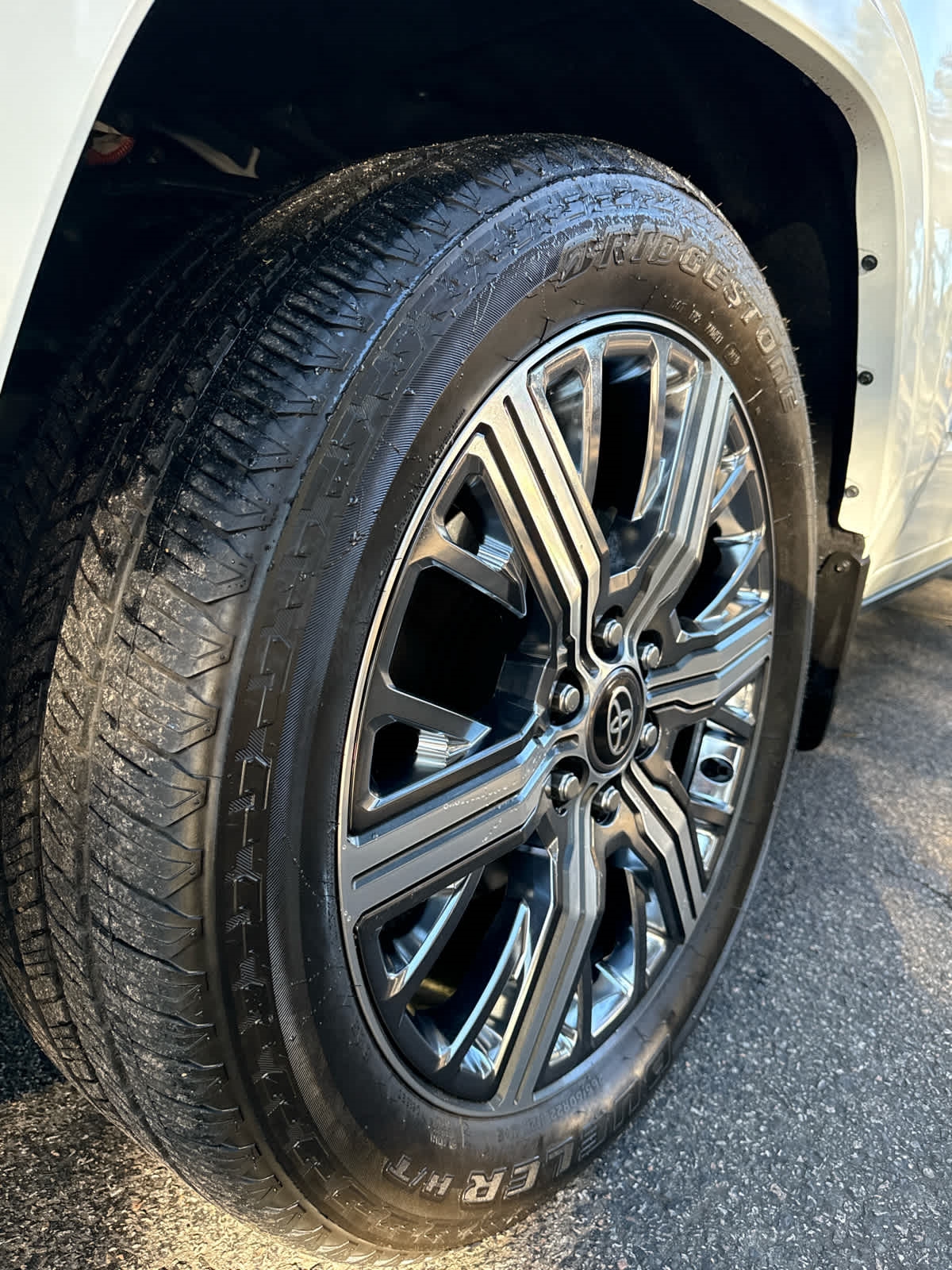 Toyota Sequoia  2025