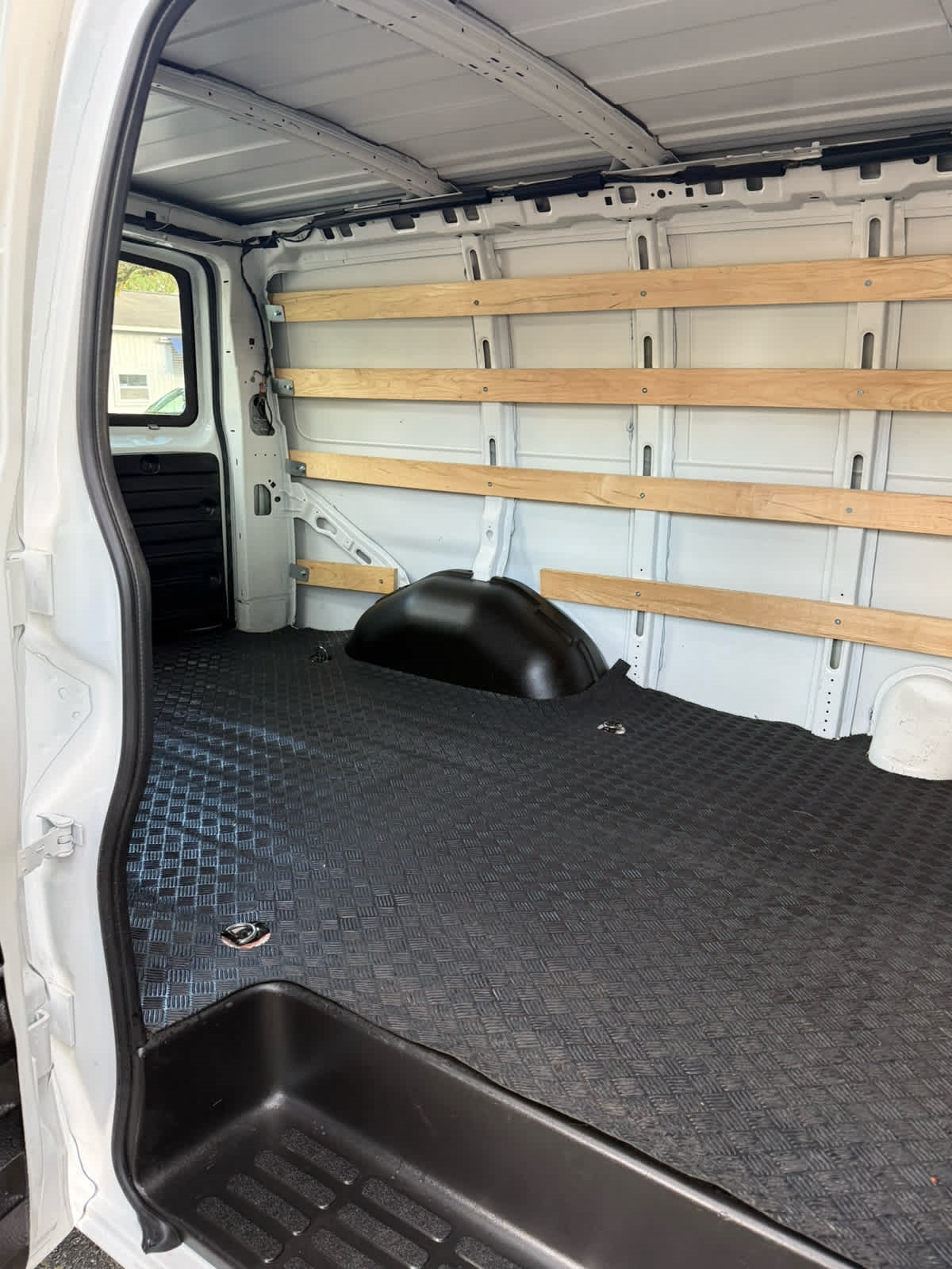 Chevrolet Express  2024