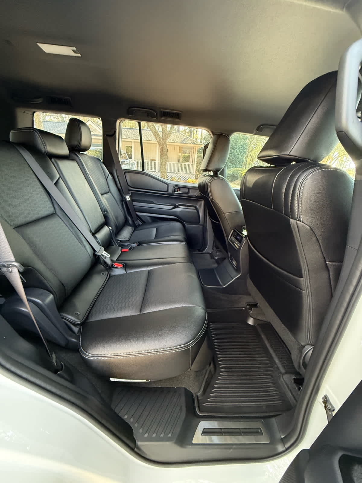 Toyota Land Cruiser  2025