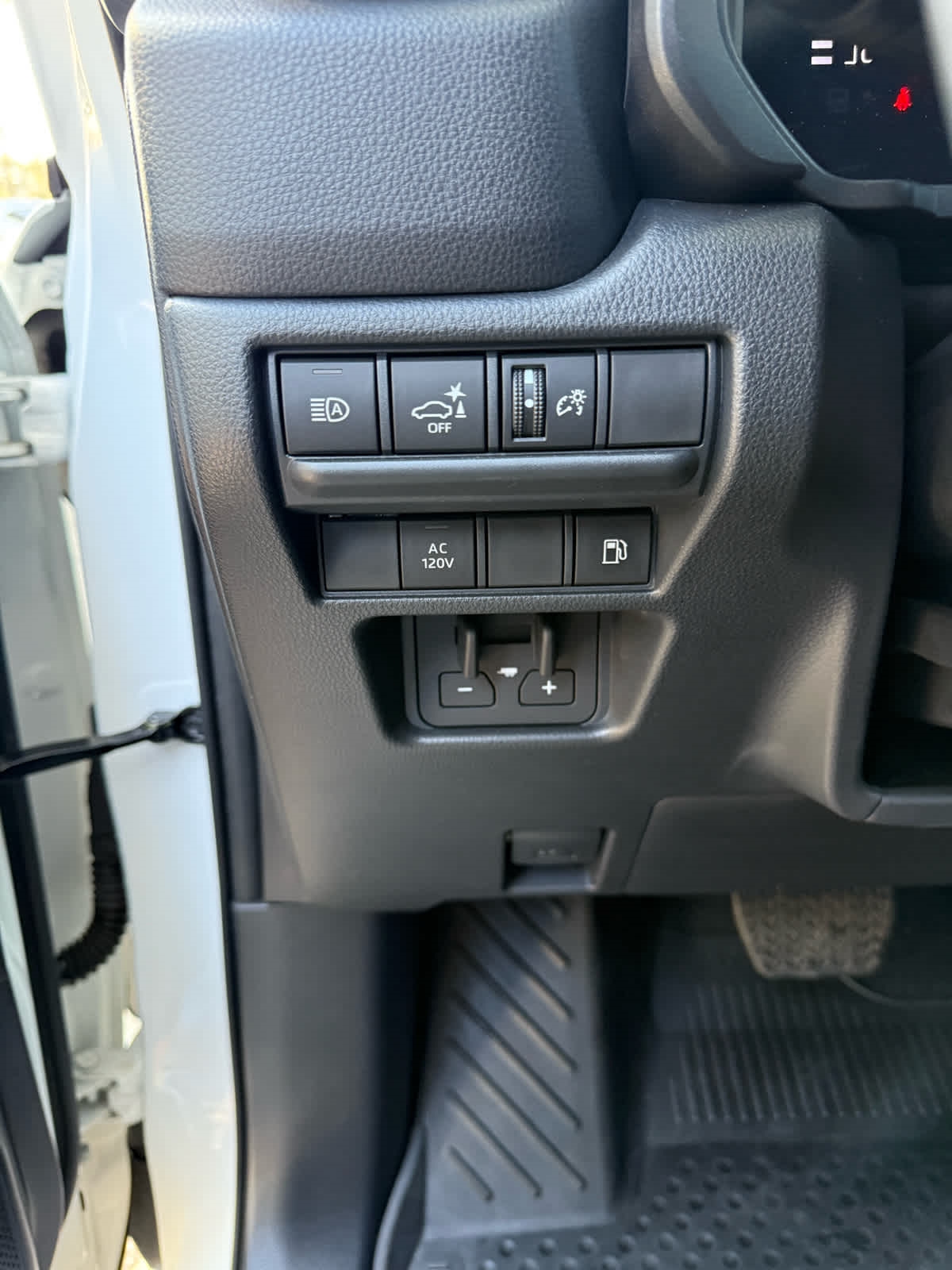 Toyota Land Cruiser  2025