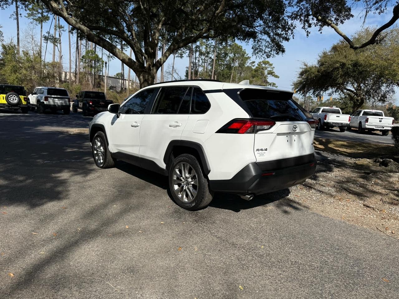 Toyota RAV4  2019