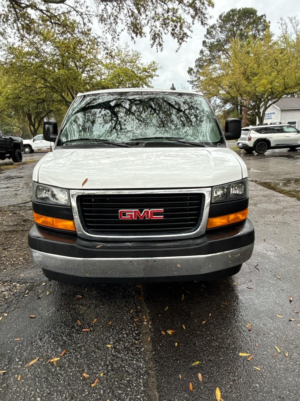GMC Savana  2024