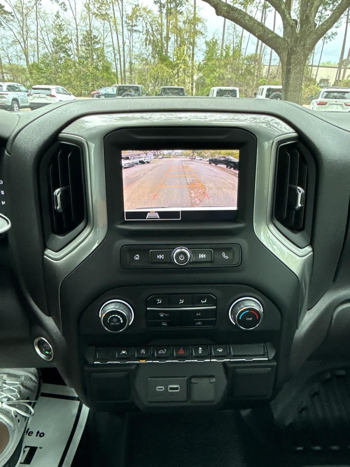 Chevrolet Silverado 1500  2024