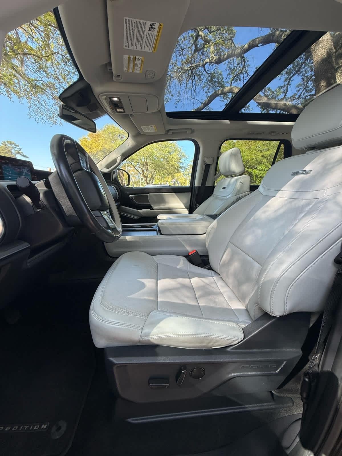 Ford Expedition  2025