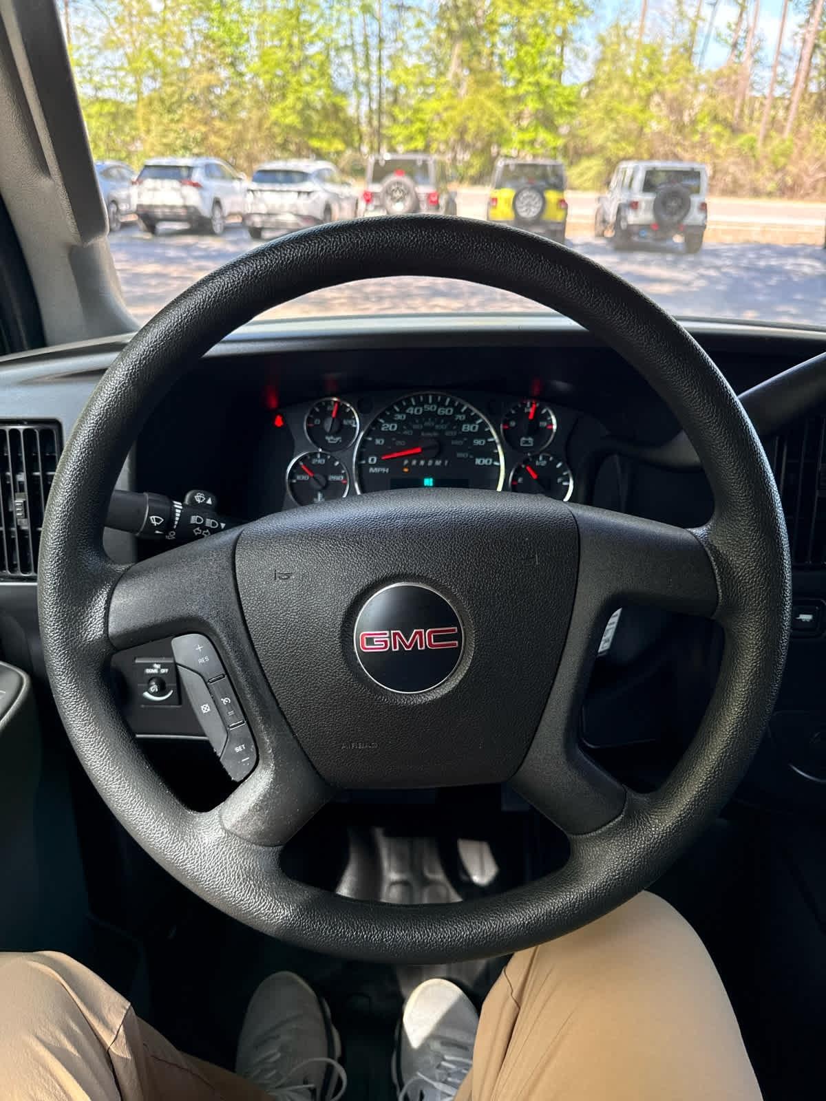 GMC Savana  2024