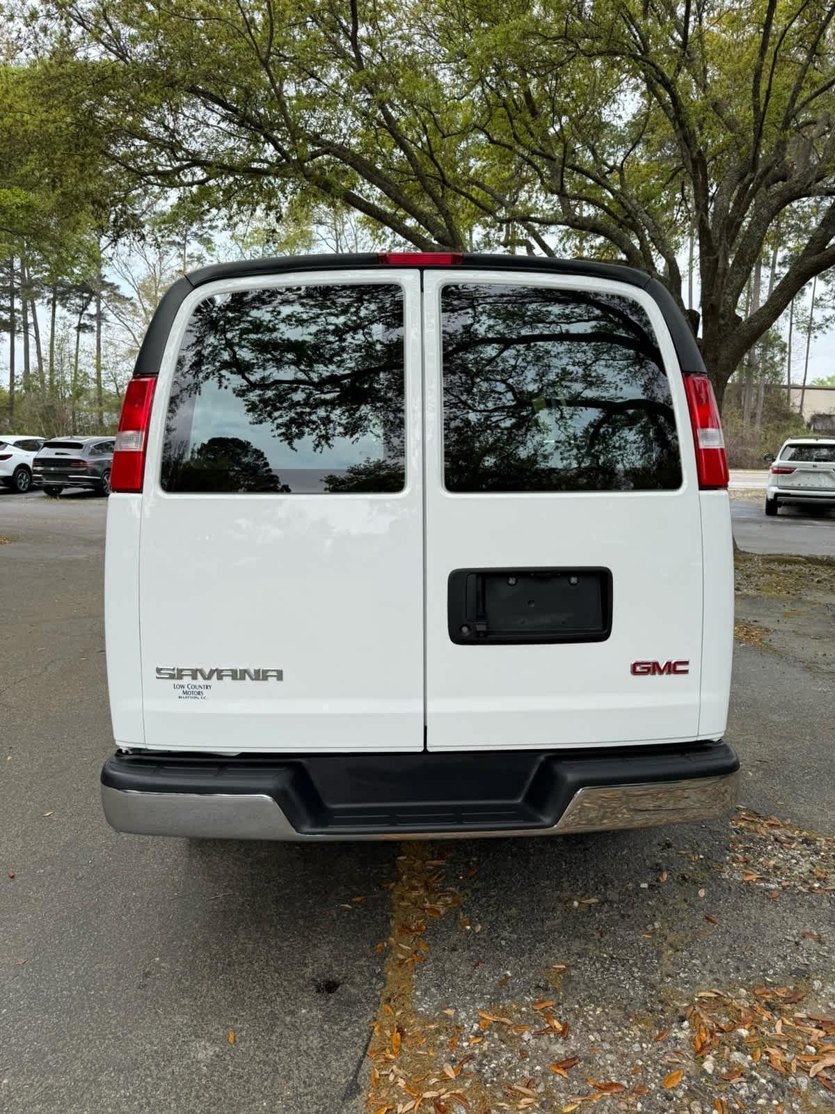 GMC Savana  2024