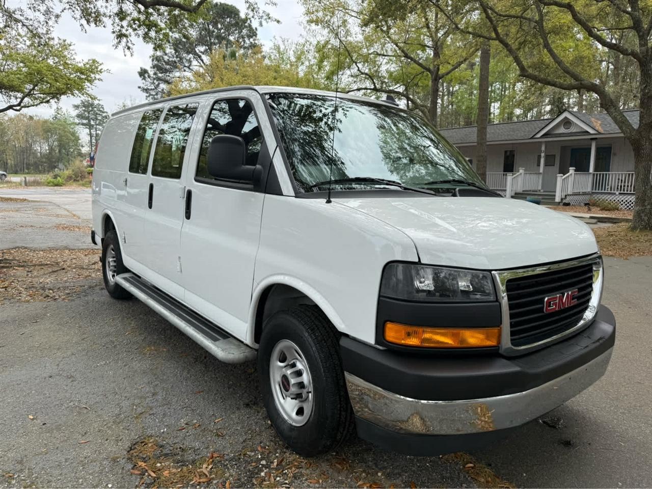 GMC Savana  2024