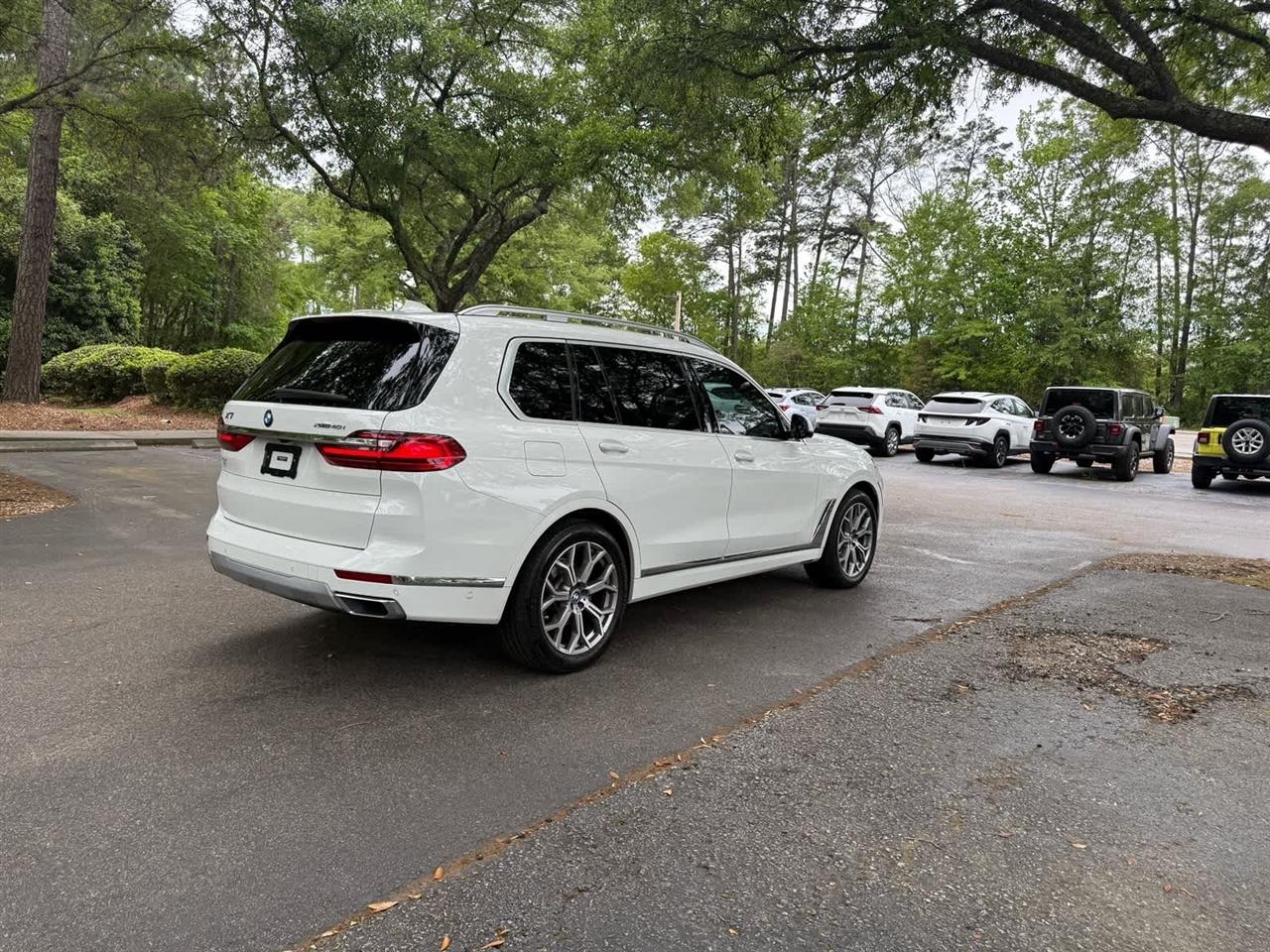 BMW X7  2022