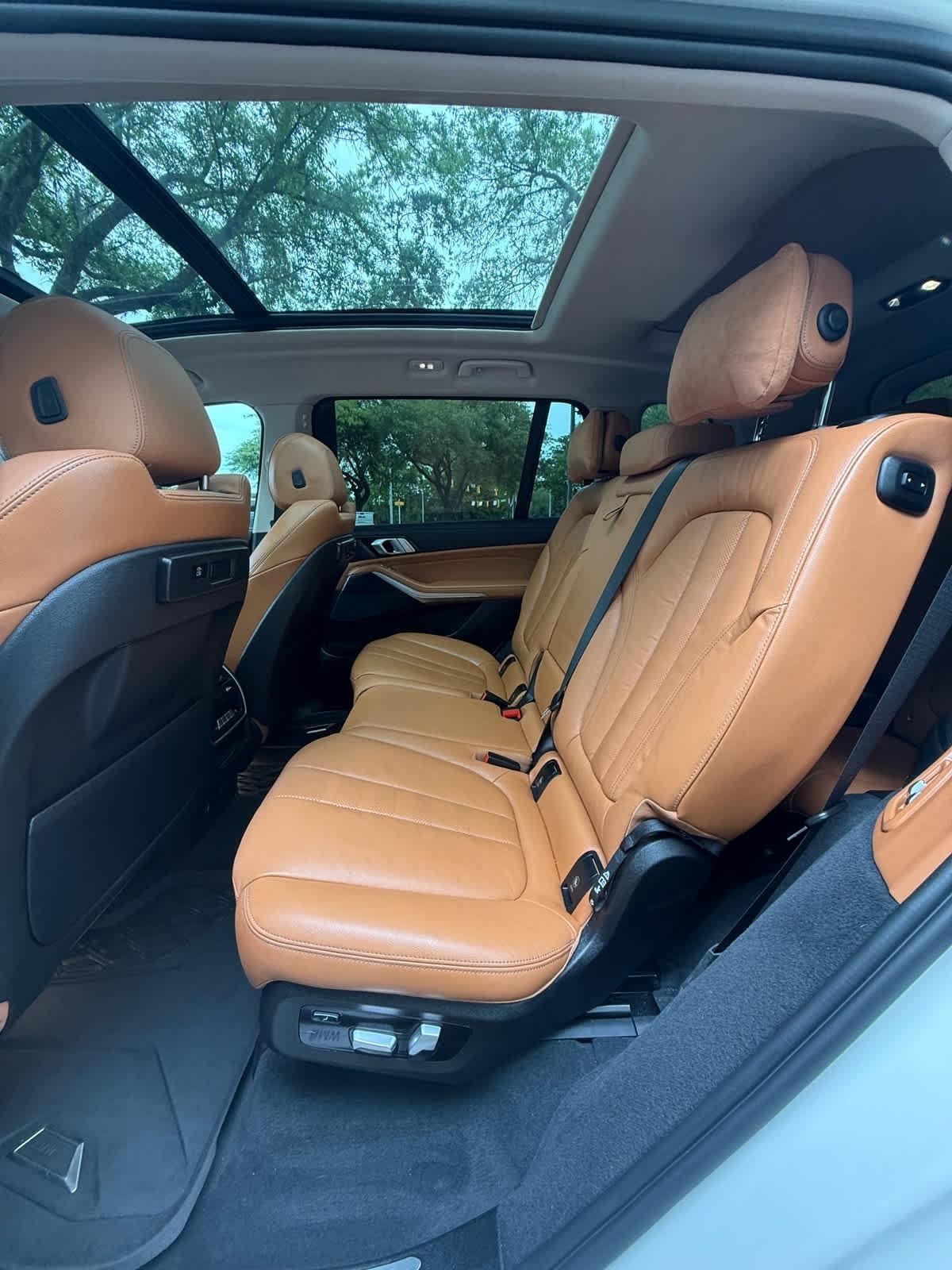 BMW X7  2022