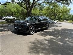 2025 Lincoln Aviator 
