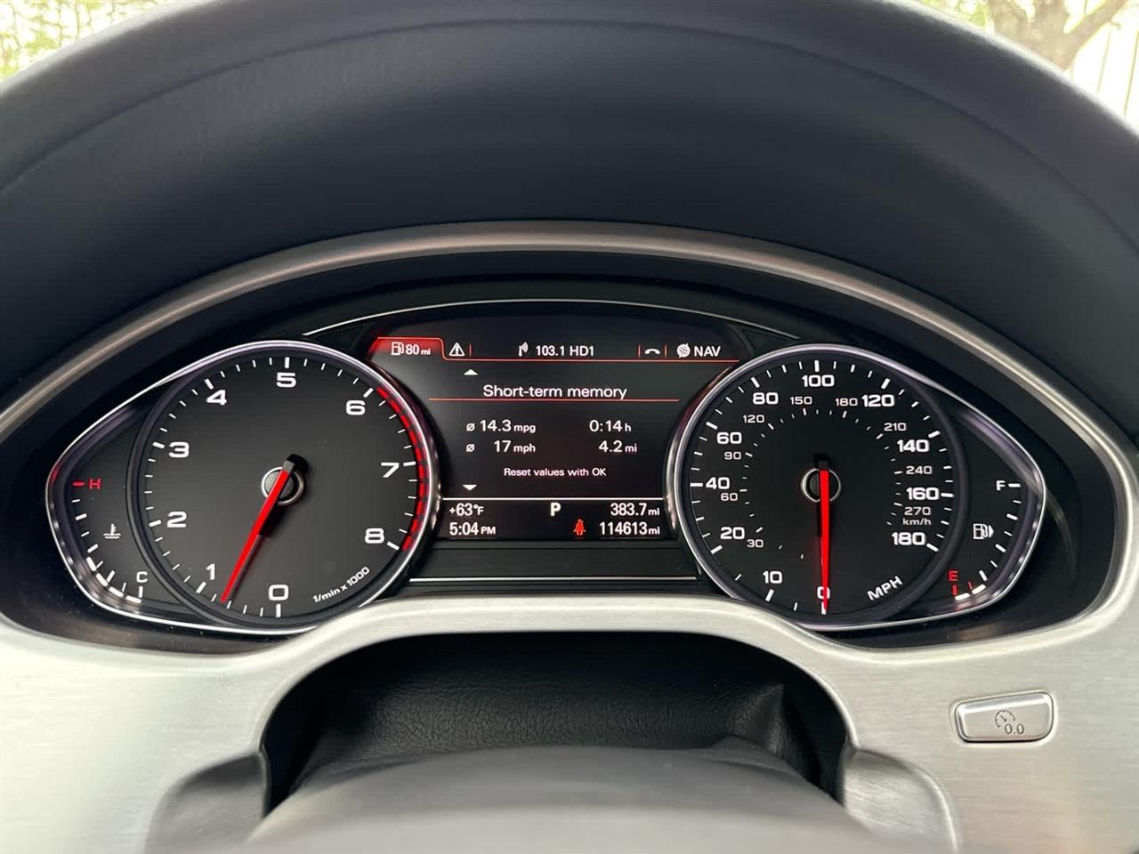 Audi A8  2015