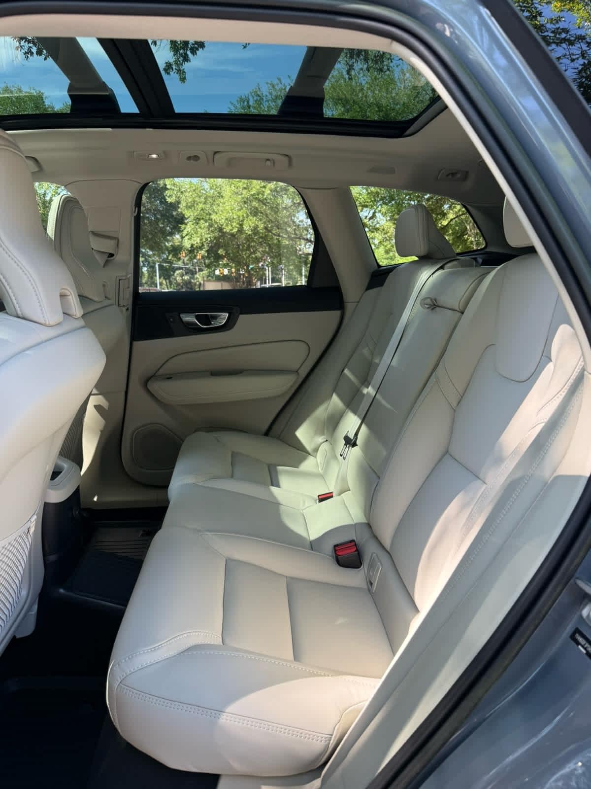 Volvo XC60  2023