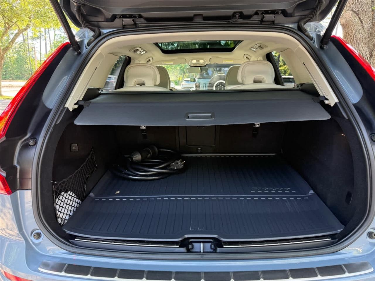 Volvo XC60  2023
