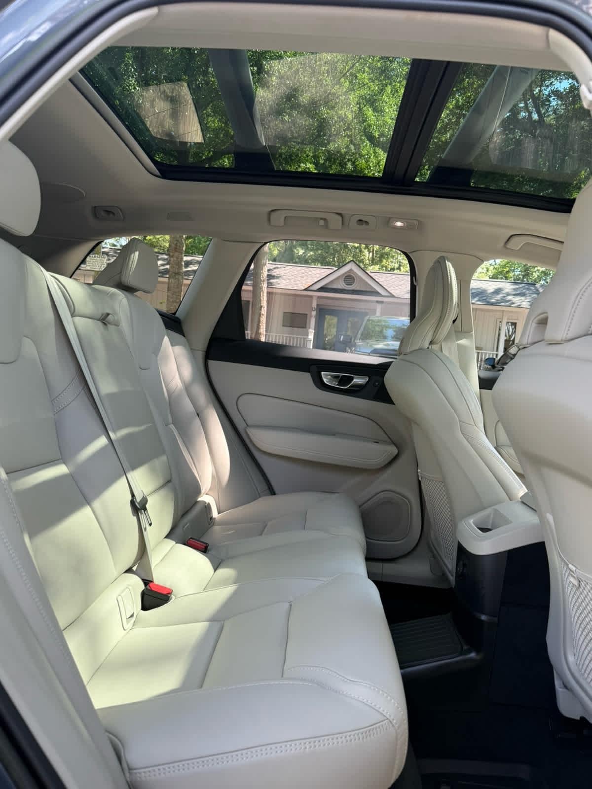 Volvo XC60  2023