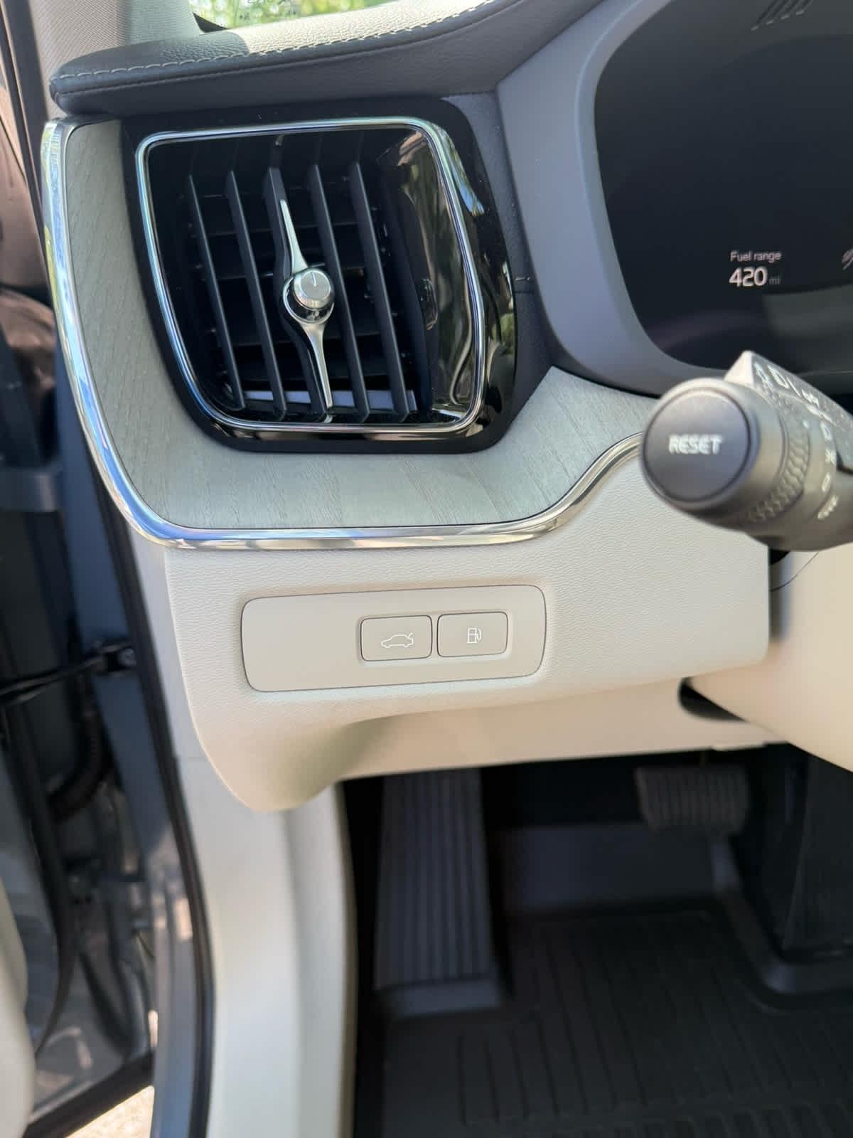 Volvo XC60  2023