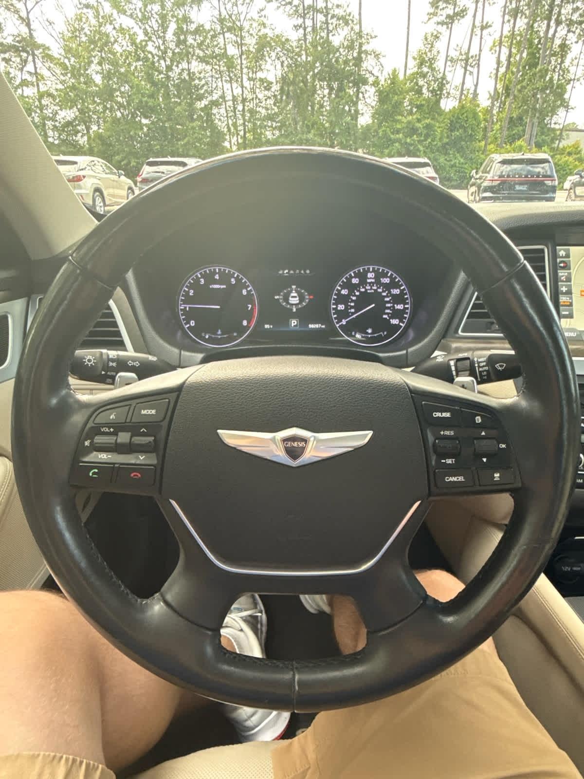 Hyundai Genesis  2015