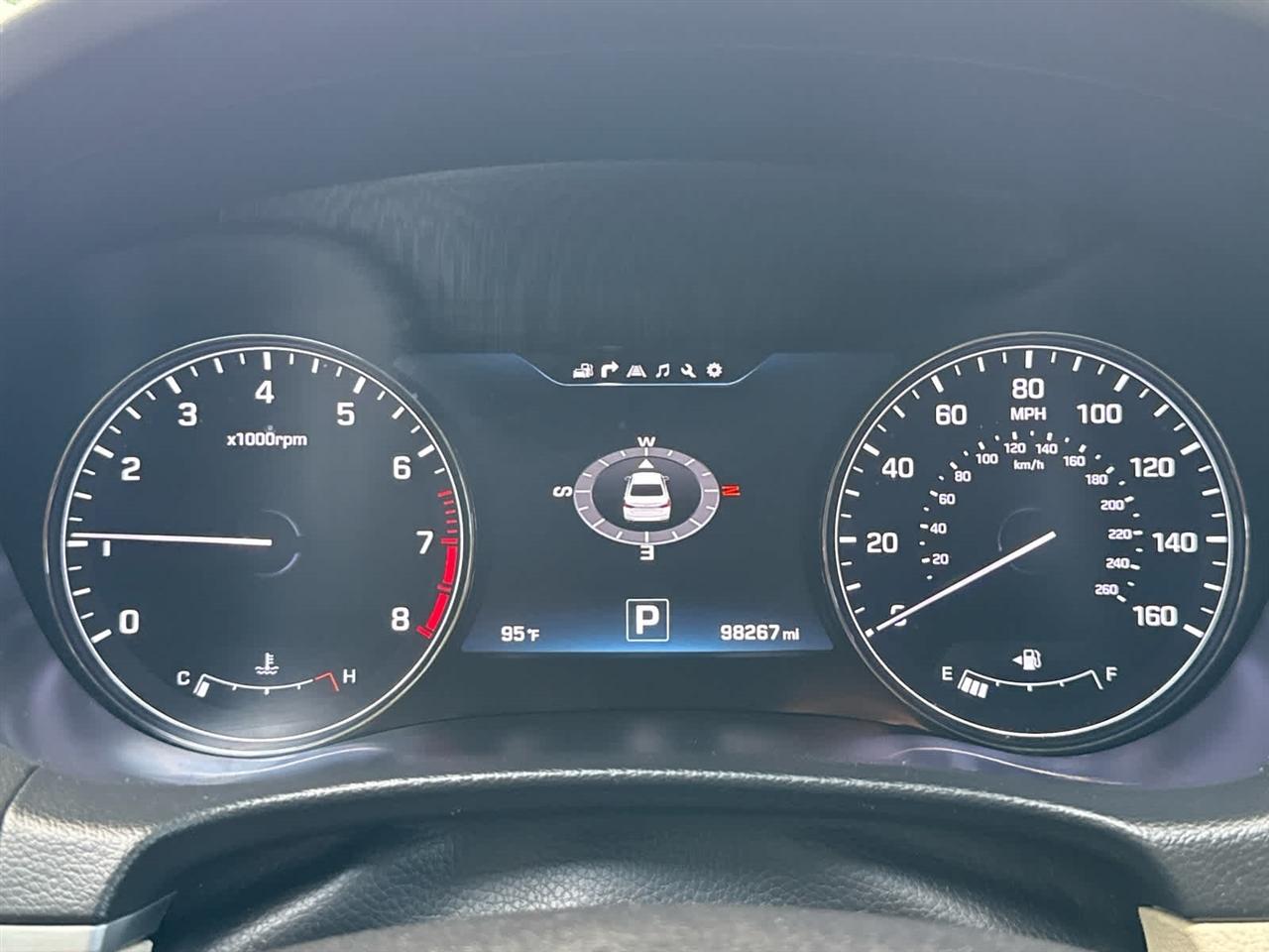 Hyundai Genesis  2015