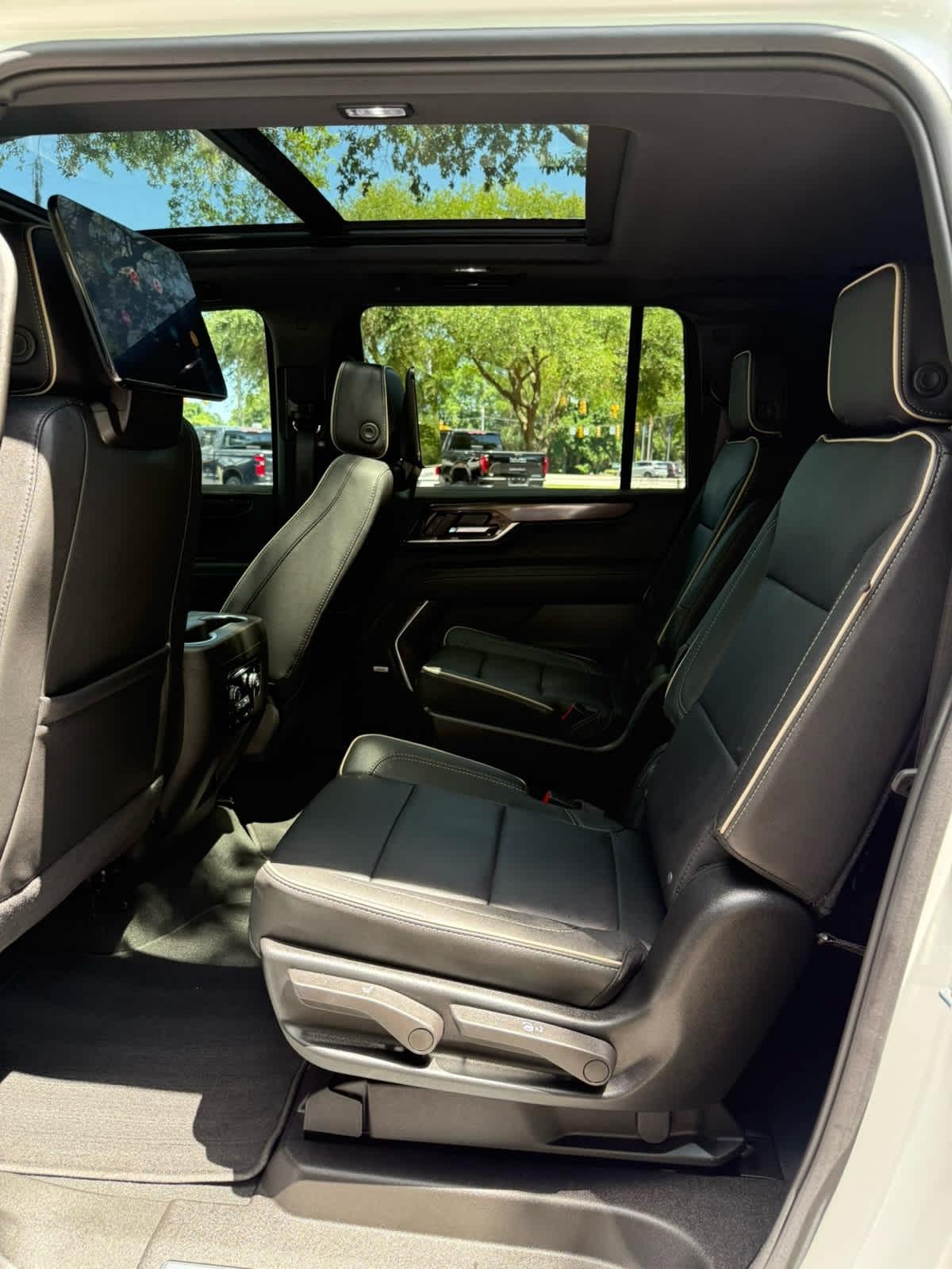GMC Yukon XL  2026