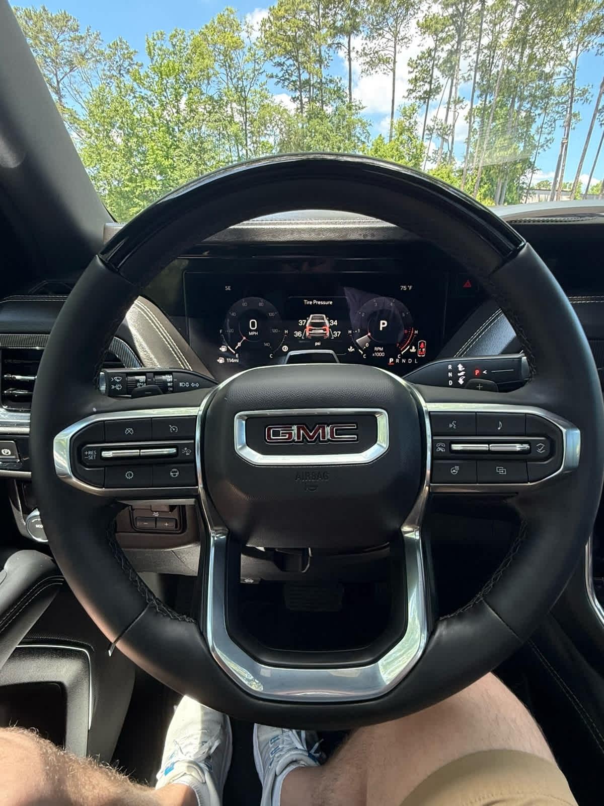 GMC Yukon XL  2026