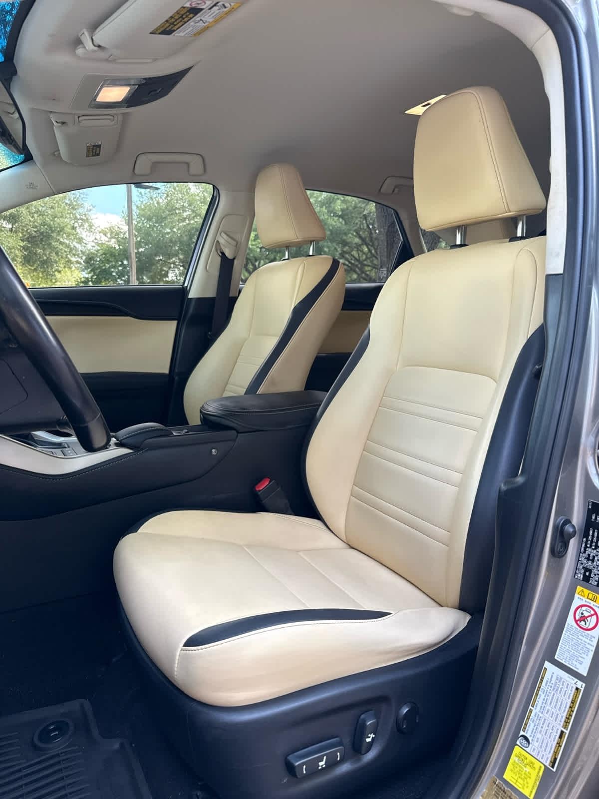 Lexus NX 200t  2017