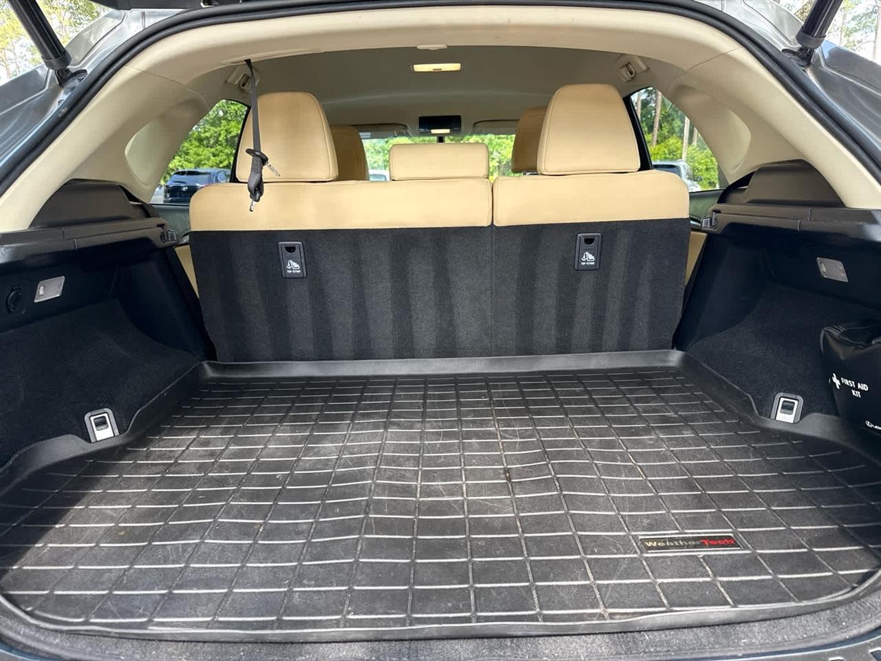 Lexus NX 200t  2017