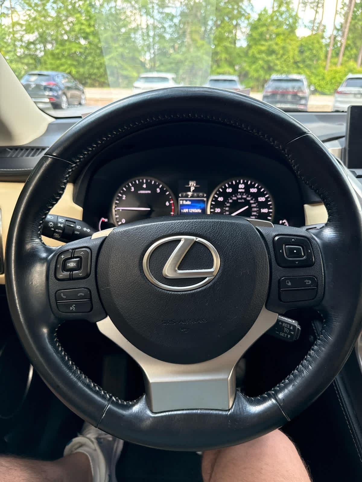 Lexus NX 200t  2017