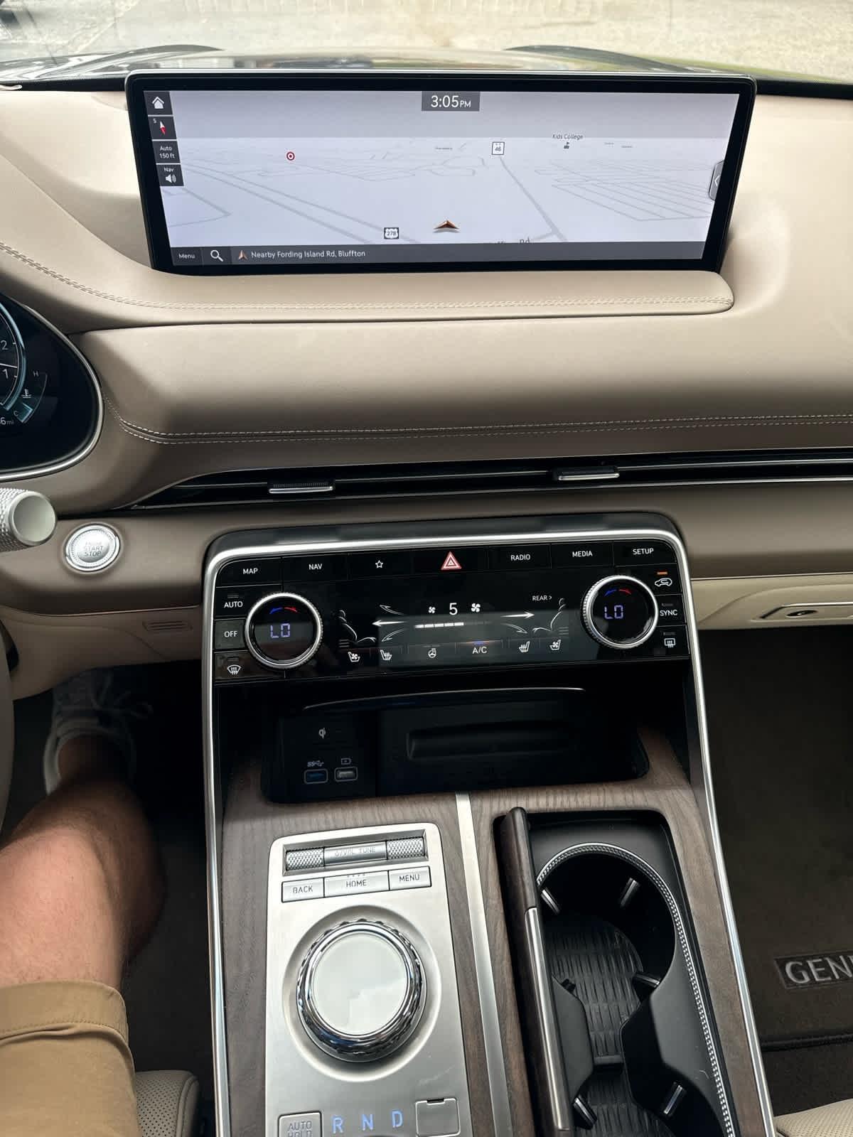 Genesis GV80  2024