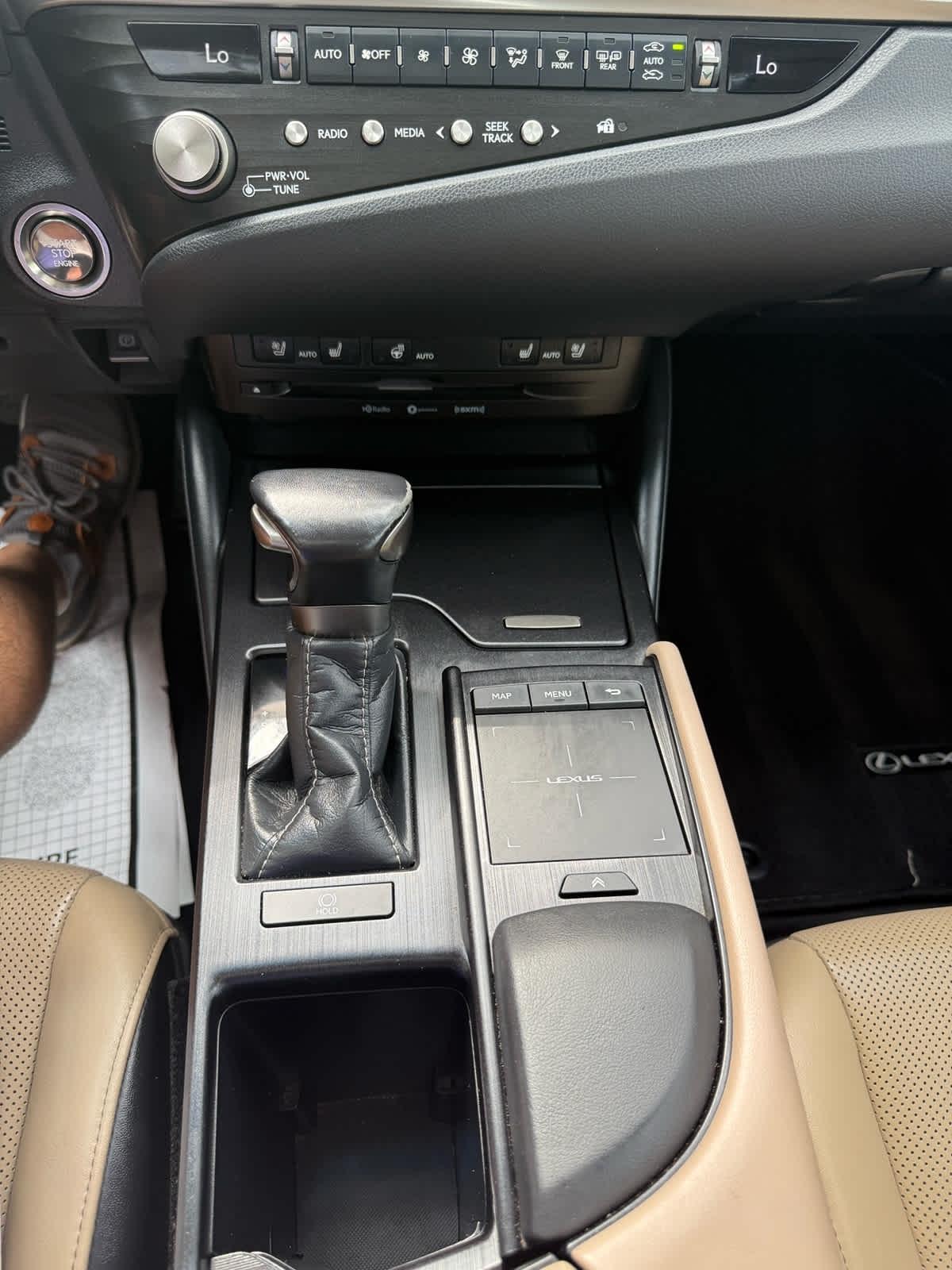 Lexus ES 350  2021
