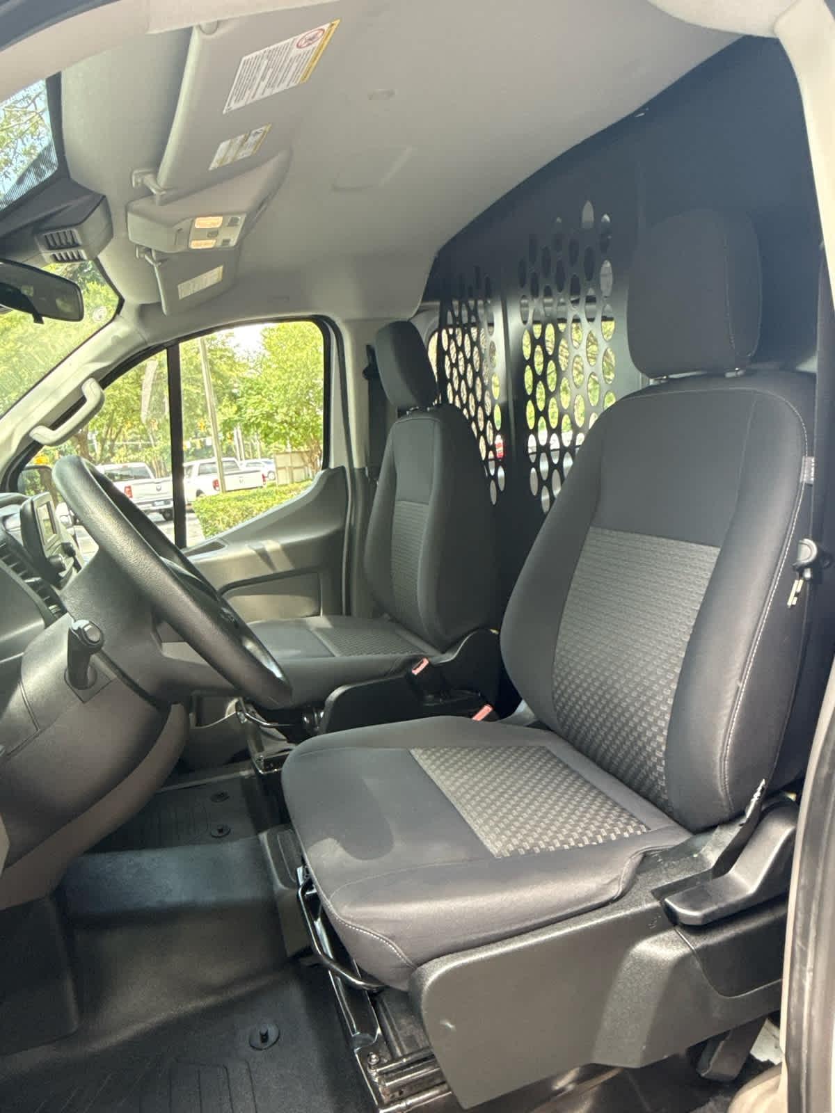 Ford Transit  2025