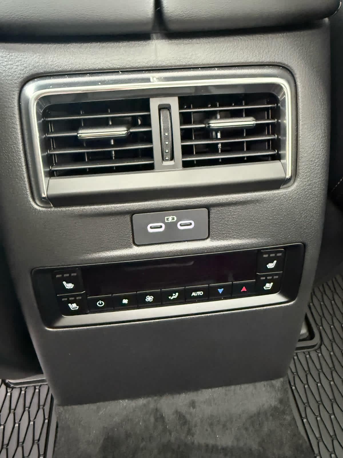 Mazda CX-90  2026
