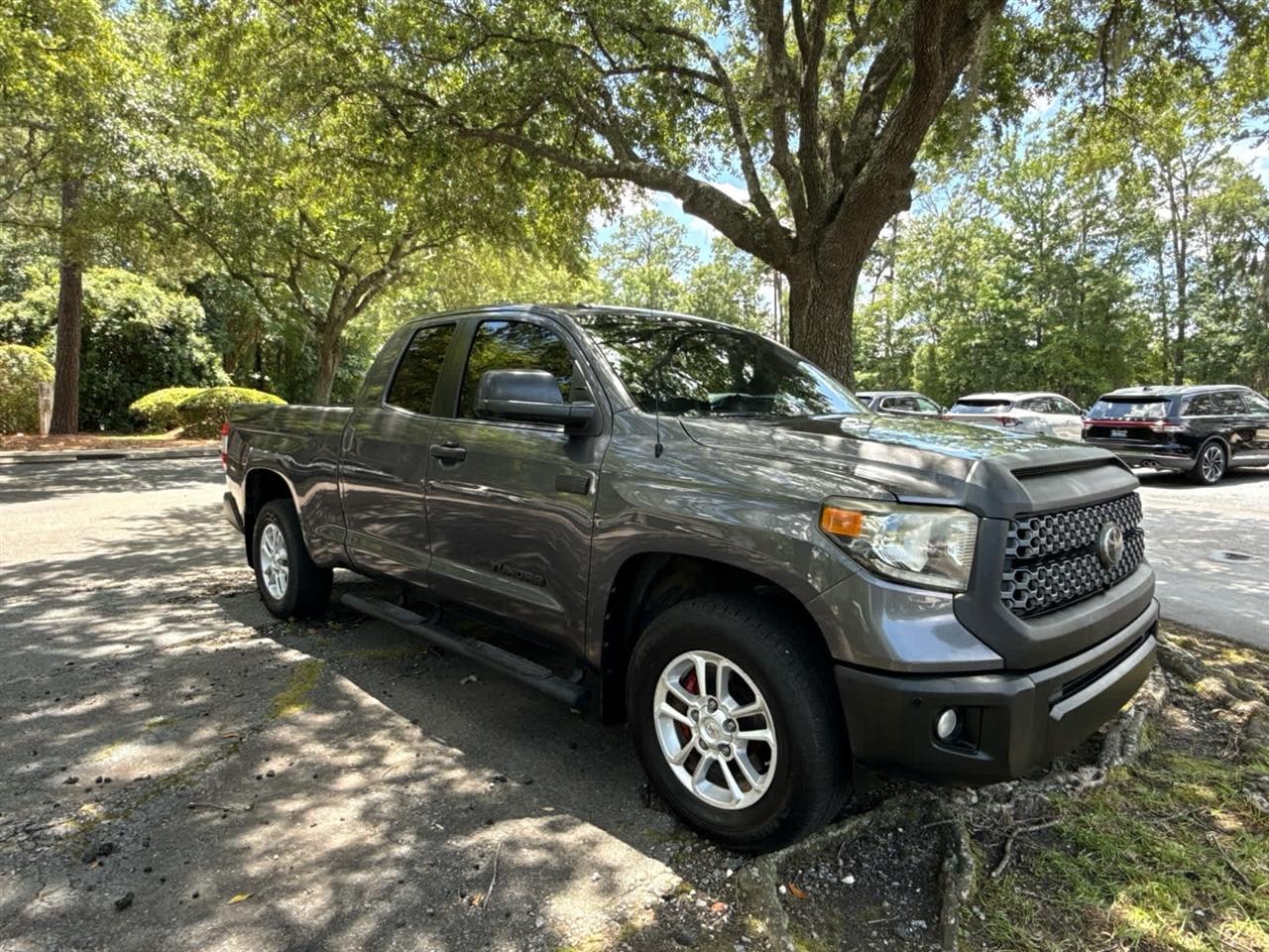Toyota Tundra  2019