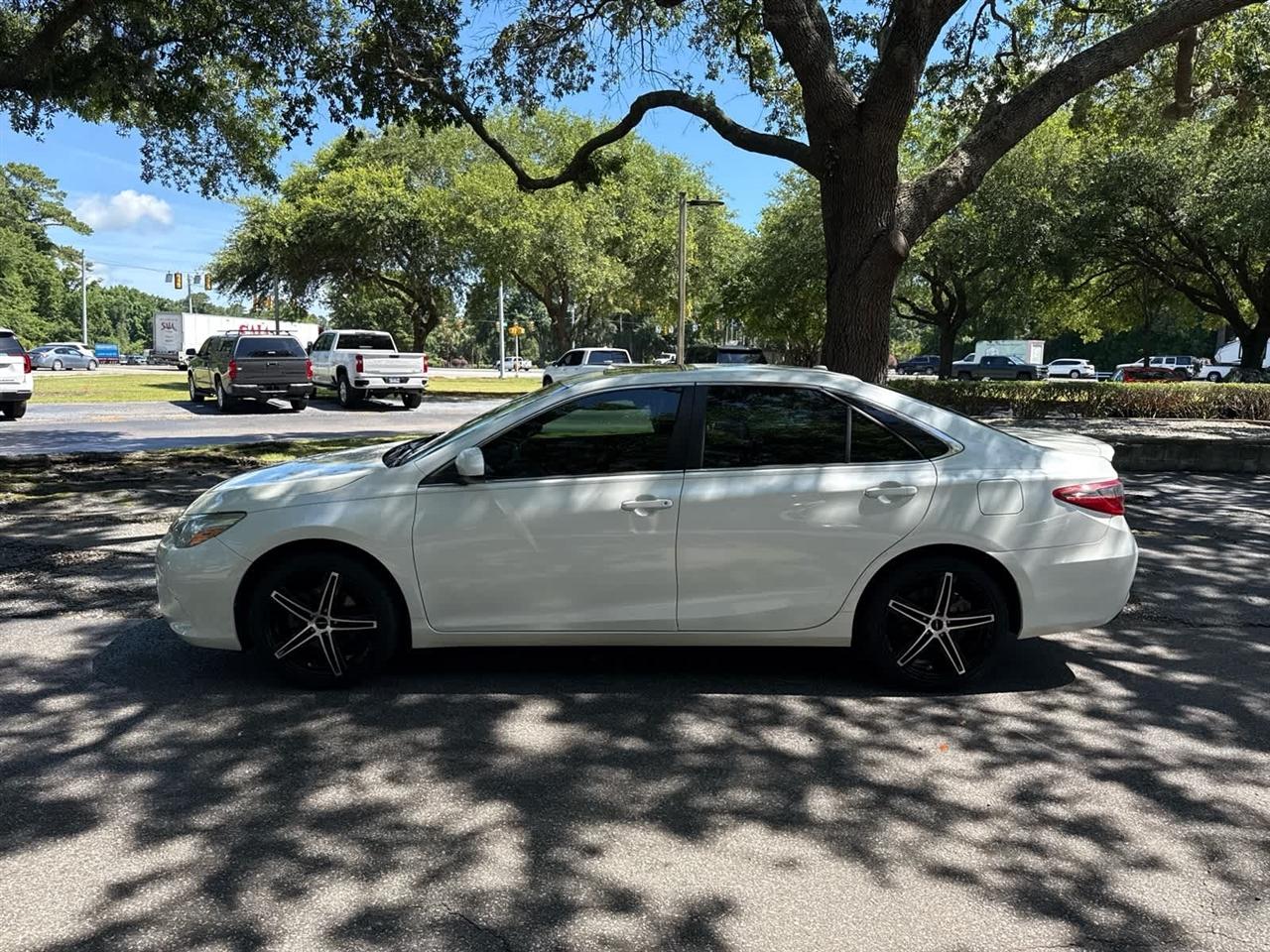 Toyota Camry  2016