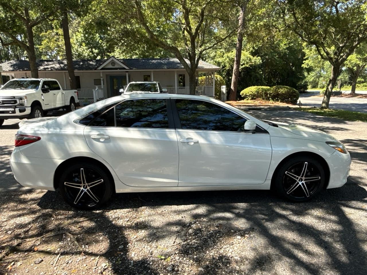 Toyota Camry  2016