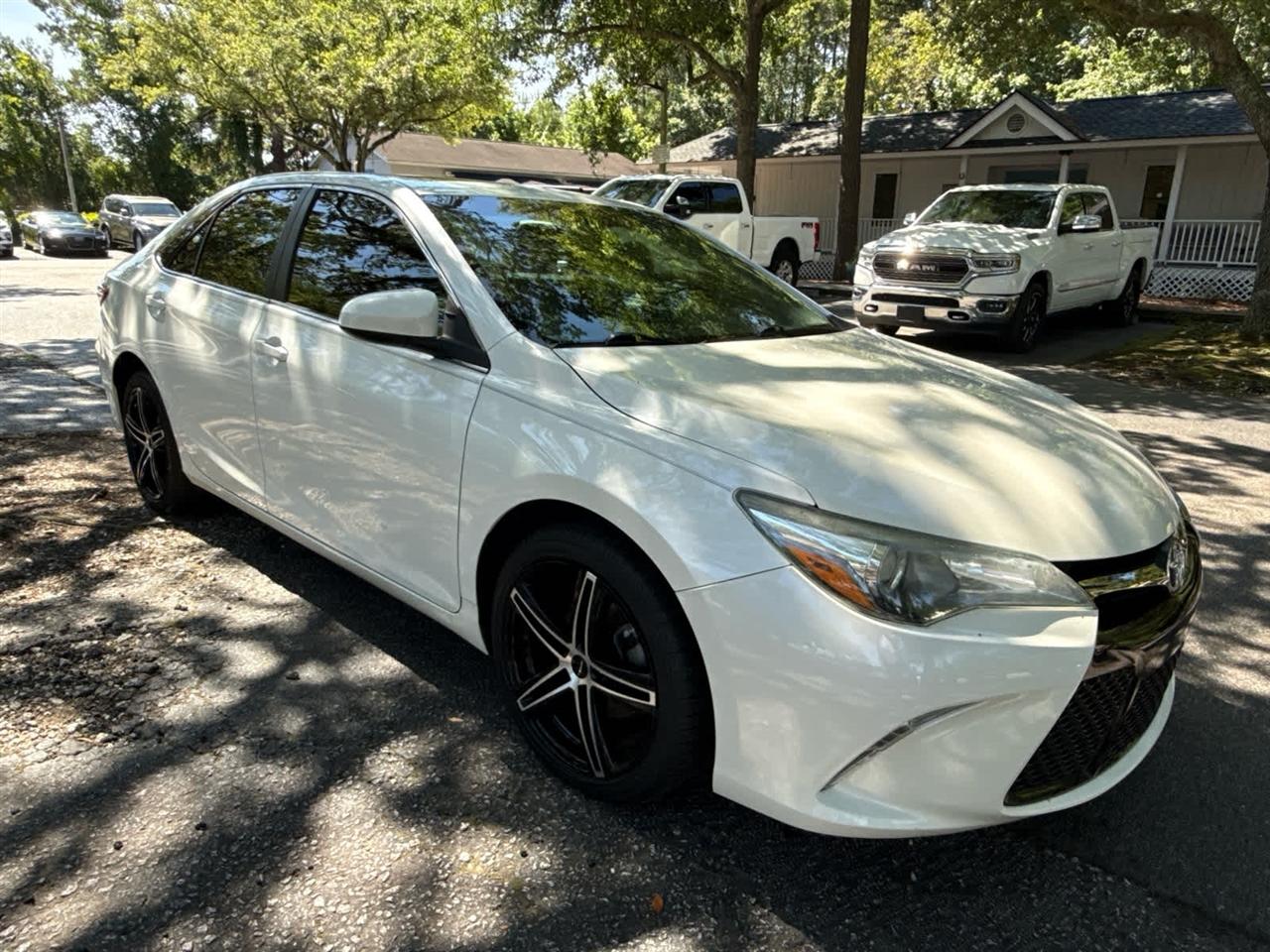 Toyota Camry  2016