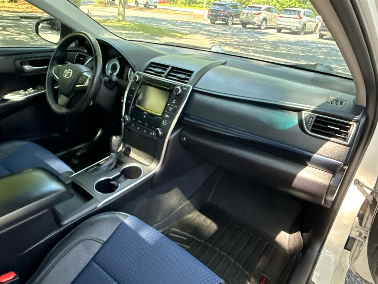 Toyota Camry  2016