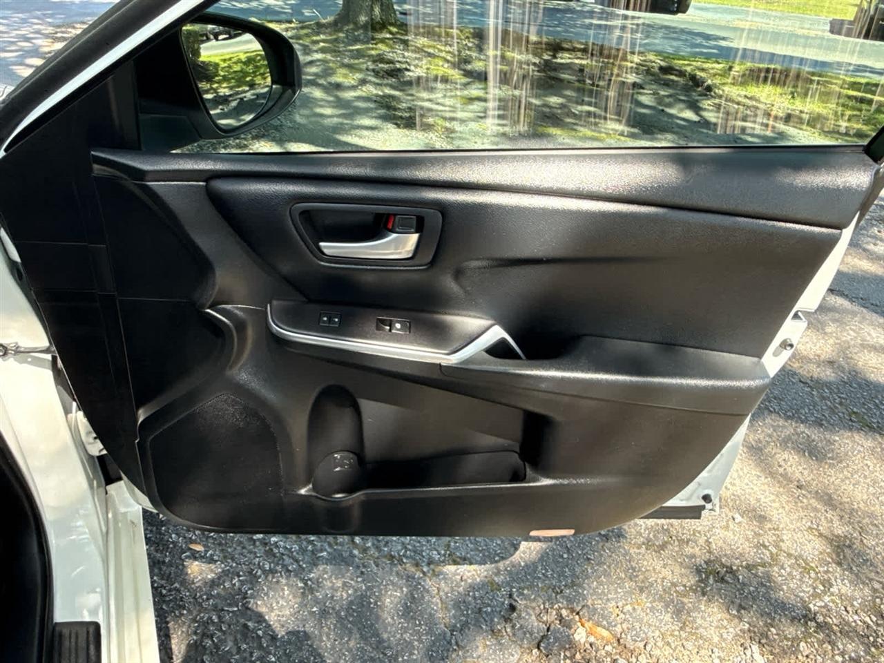 Toyota Camry  2016