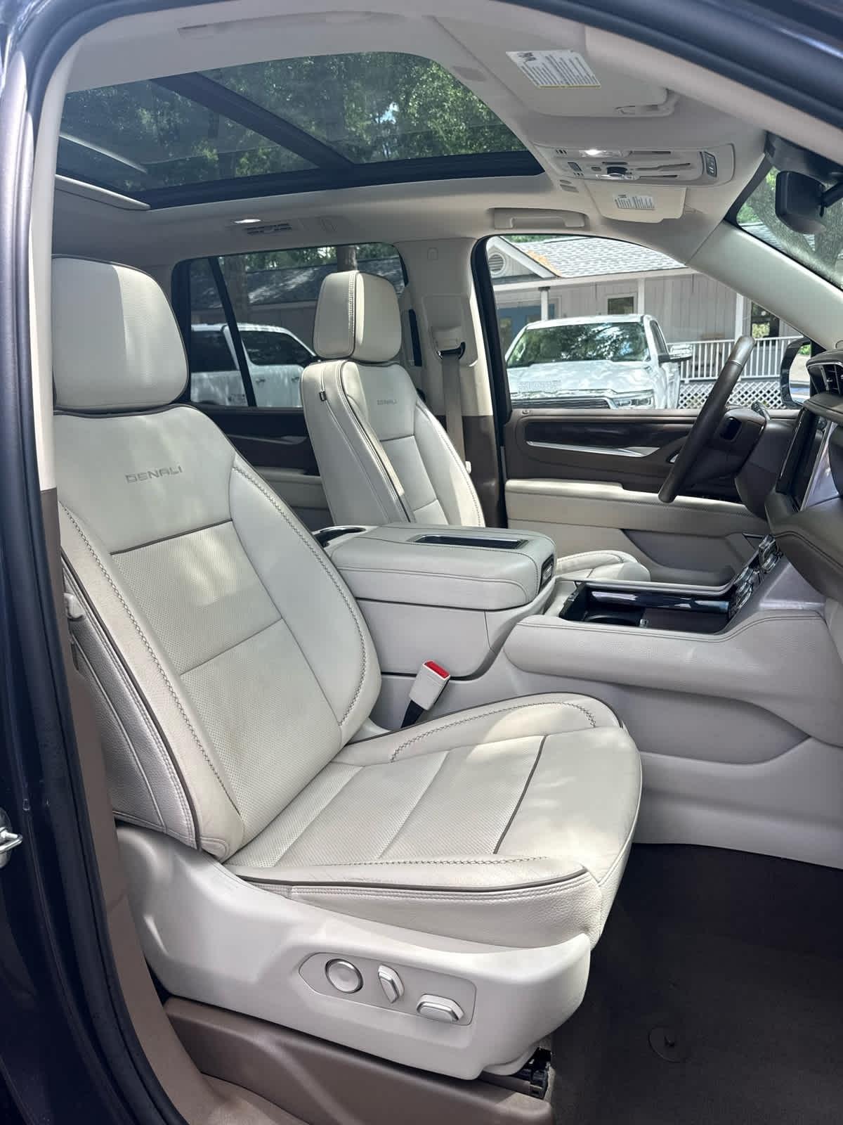 GMC Yukon  2023